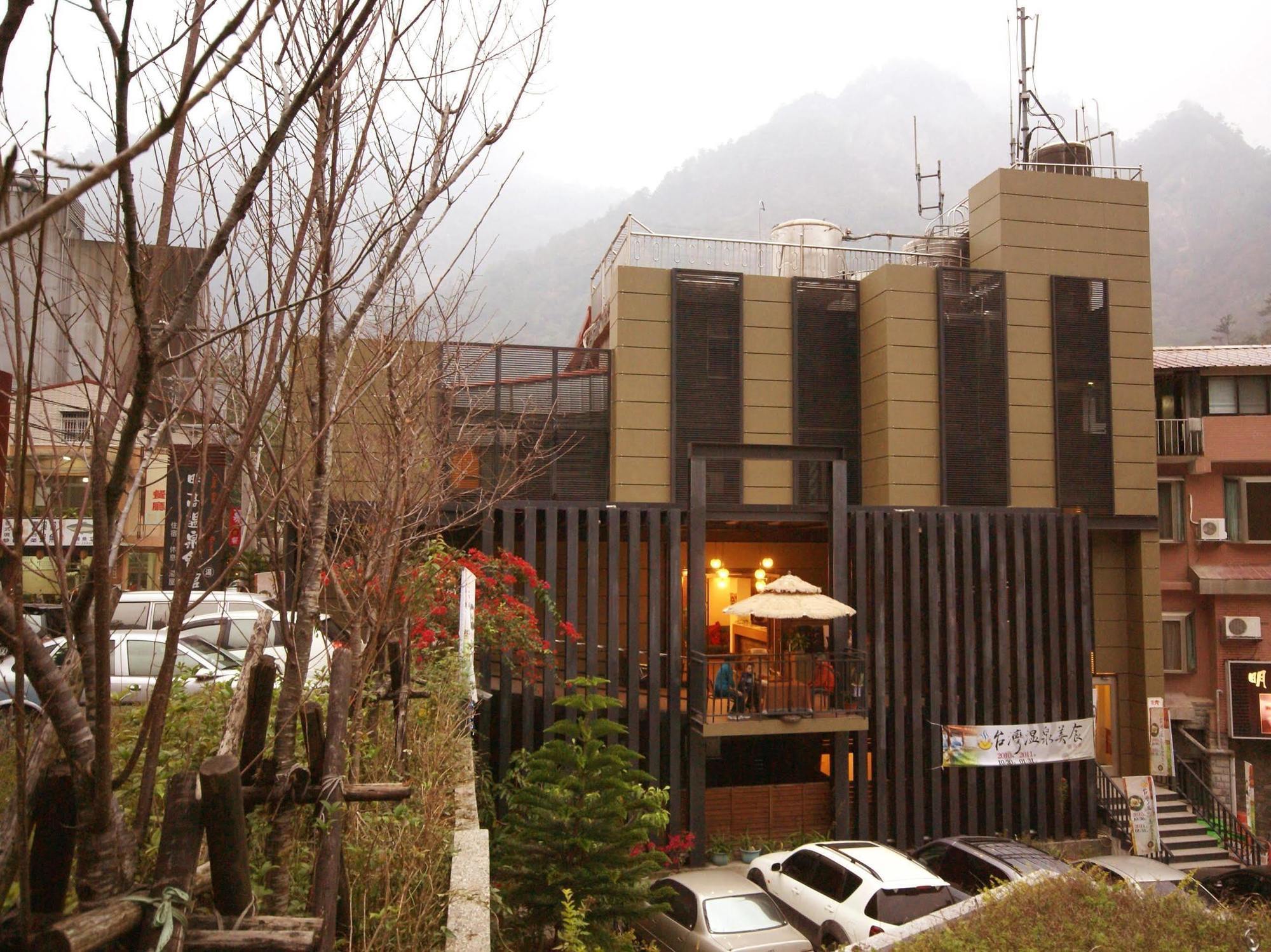 谷關明高溫泉 Mingao Hot Spring Resort Хъпин Екстериор снимка